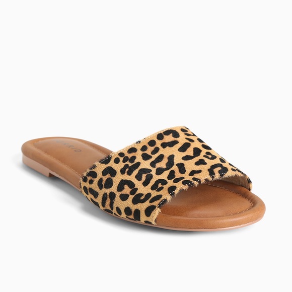 leopard skin flip flops